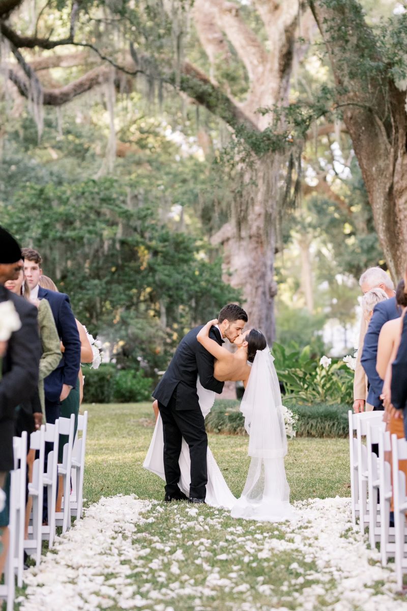 IMG_5141kiss the bride