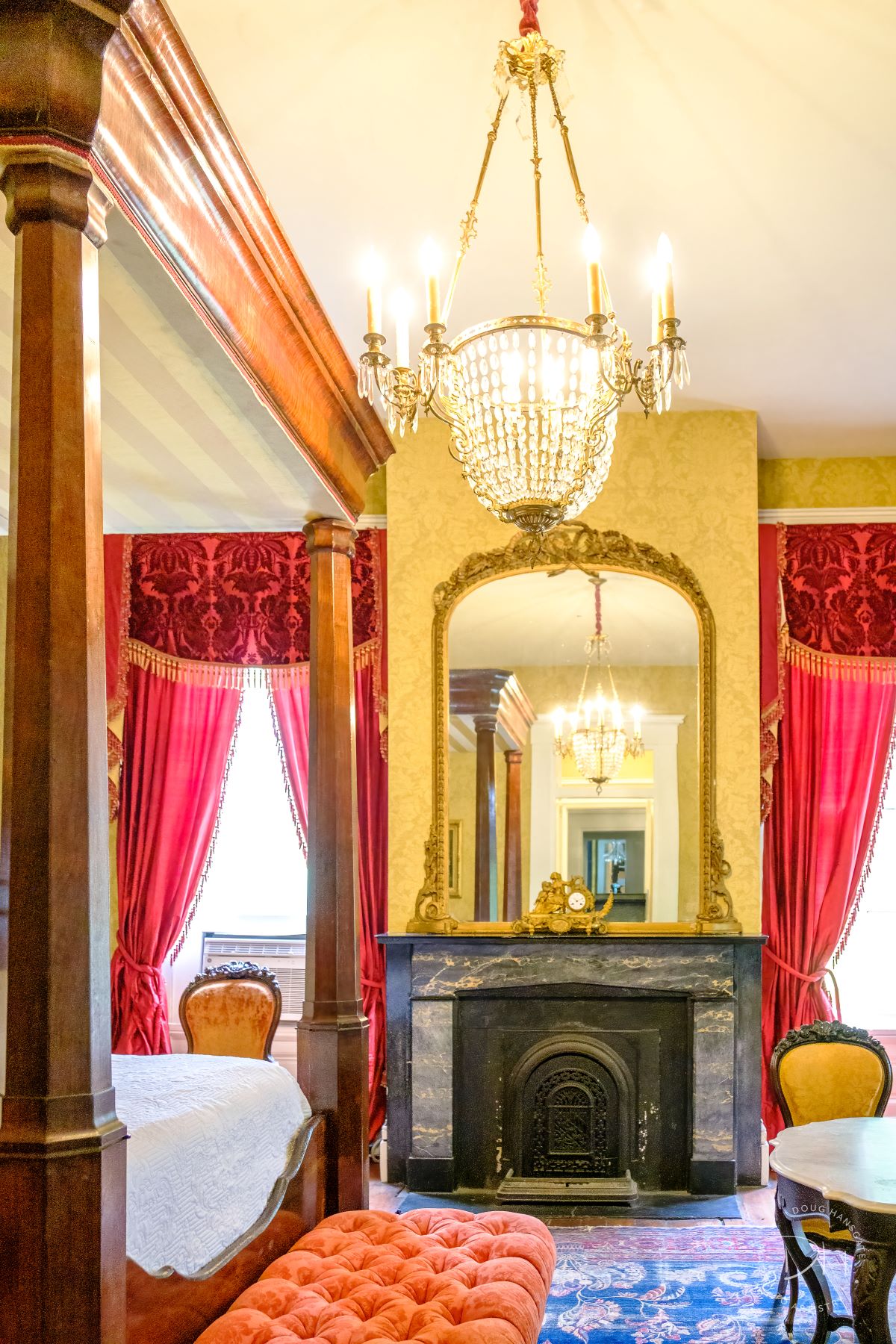Guest Rooms - Albania Mansion
